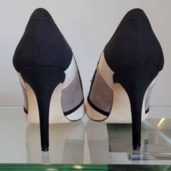 Nine West Black/Grey Suede Shoes Sz: 5 1/2 - Picture 2 of 4